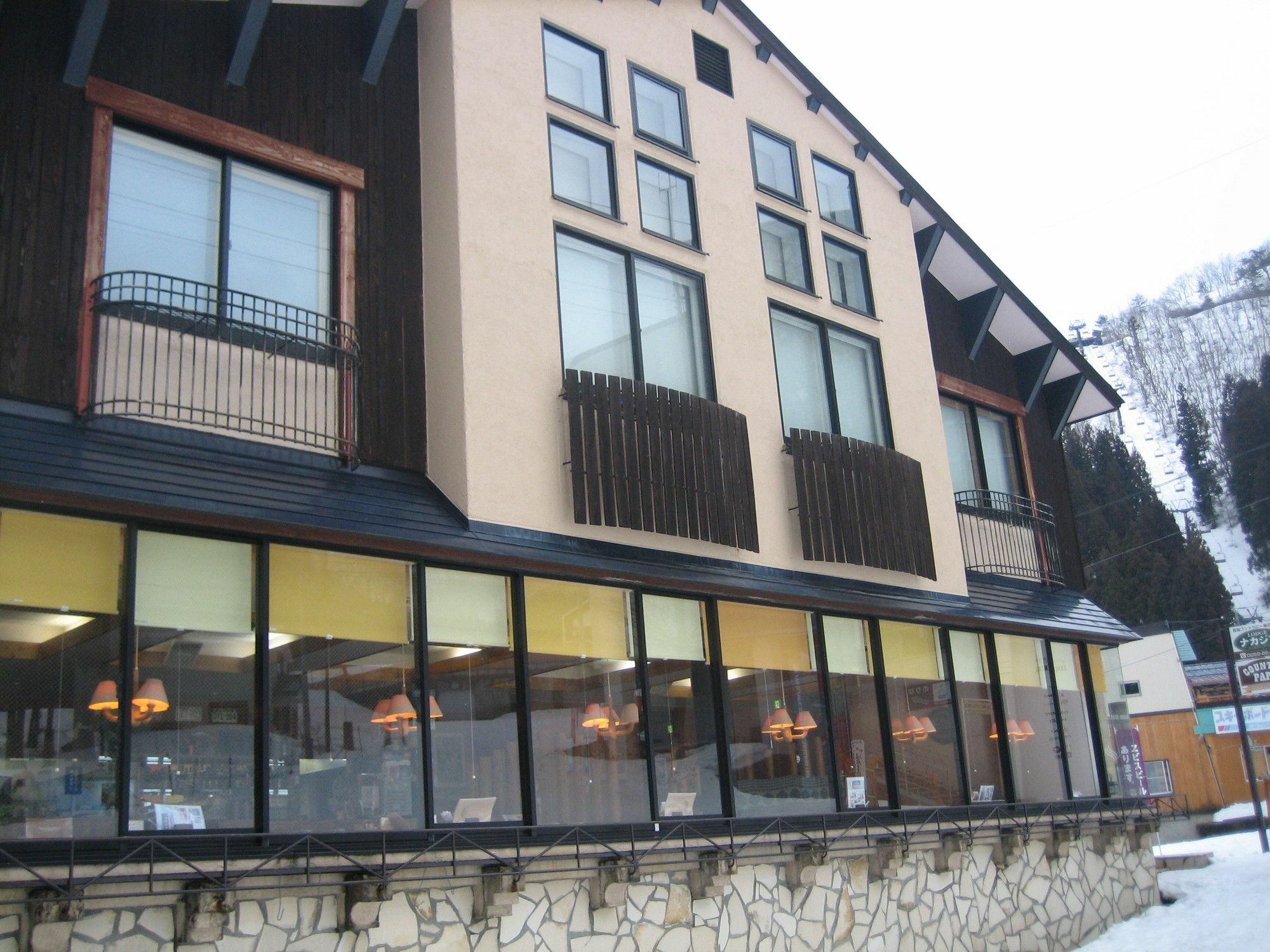 Lodge Nakajima โนซาวะออนเซ็น ภายนอก รูปภาพ